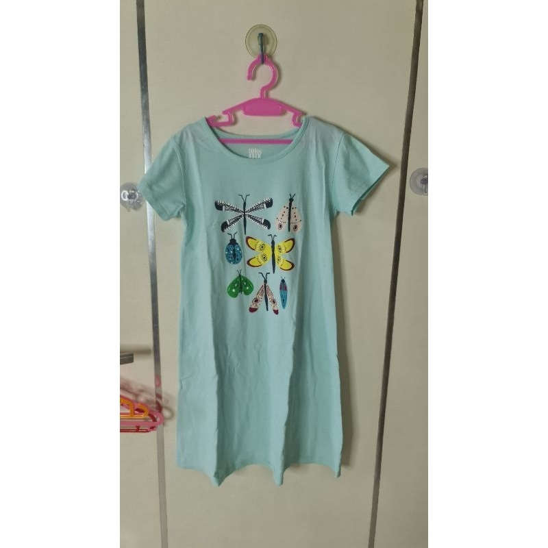 Baju Kaos Bekas Anak Cewek Terusan Atasan Biru Langit Motif Kupu Max Usia 6 Tahun