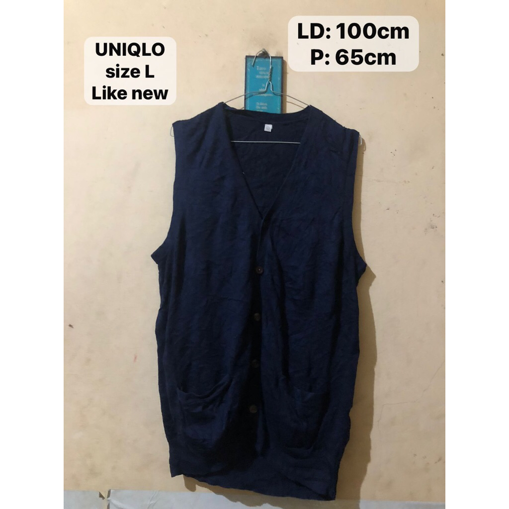 seri atasan rompi rajut •UNIQLO •MARIO GIORGI