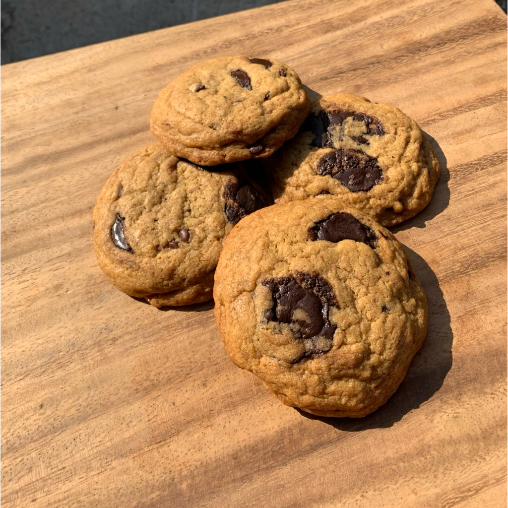 

COOWEY Big Cookies / Chocolate cookies / varian cookies / jumbo cookies / kue lembut