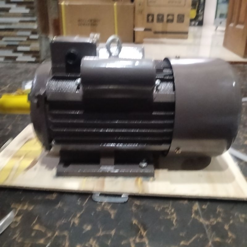 dinamo penggerak 1hp rpm 1400 1phase maestro