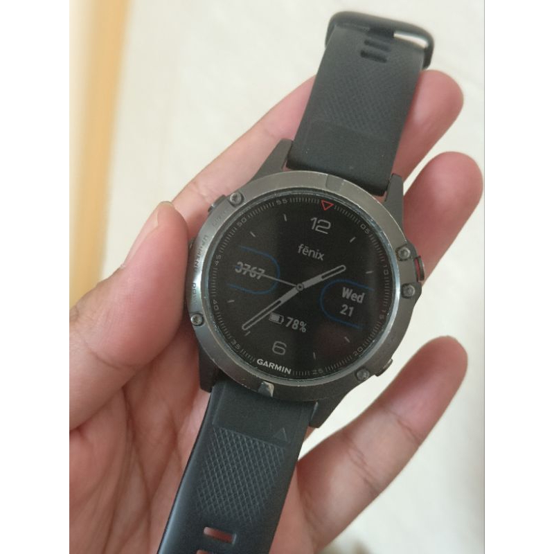 Garmin Fenix 5     second