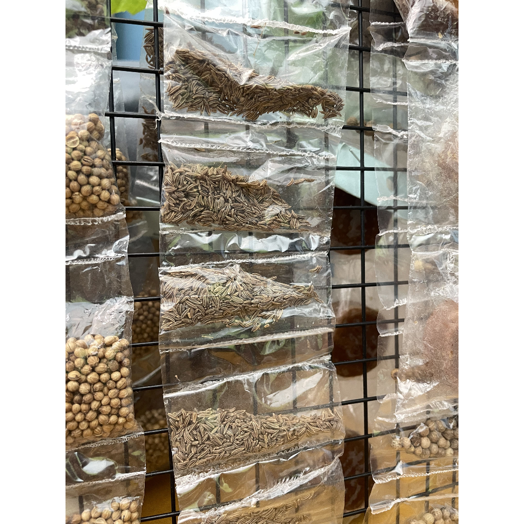 

Jinten 1 Renceng 10 Bungkus Bumbu Dapur Rempah Nusantara Untuk Beragam Masakan Murah dan Praktis