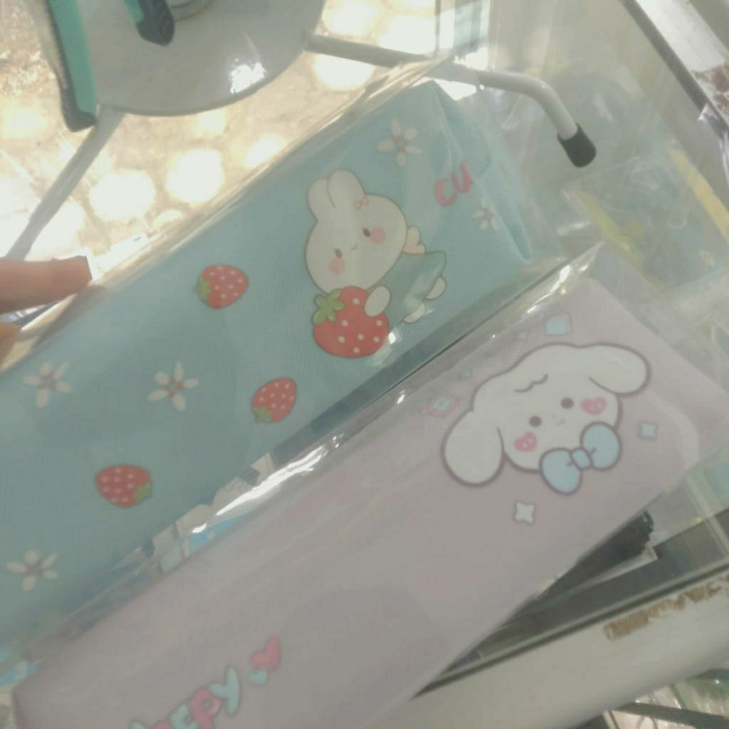 

tempat pensil karakter imut pastel