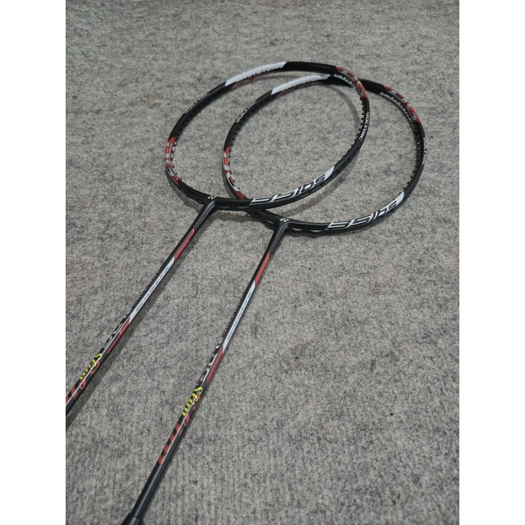 Raket badminton voltric 21 dg slim 35lbs siap pakai bonus tas & grip
