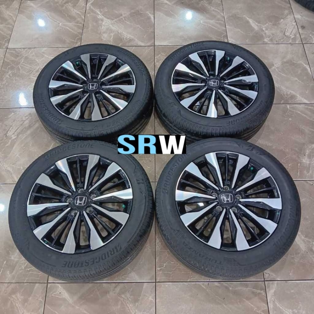 Velg Mobil Ring 17 Oem Copotan Honda Brv Ring 17 Baud 5x114 Ban Brisgetone 215 55 R17