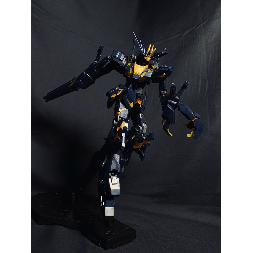 SOLD MG Unicorn Banshee Gundam+Standbase Bandai sudah rakit custom