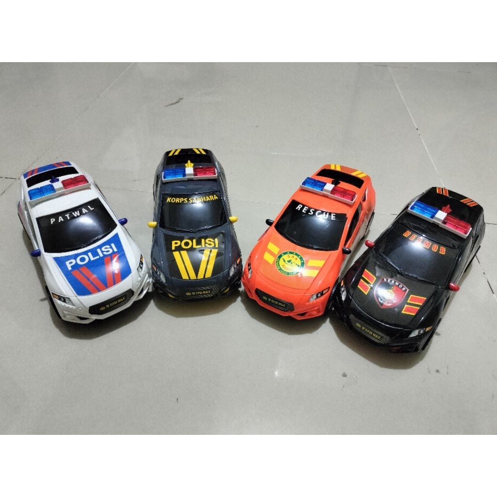 mainan mobil fullback / mobil anak polisi / patwal