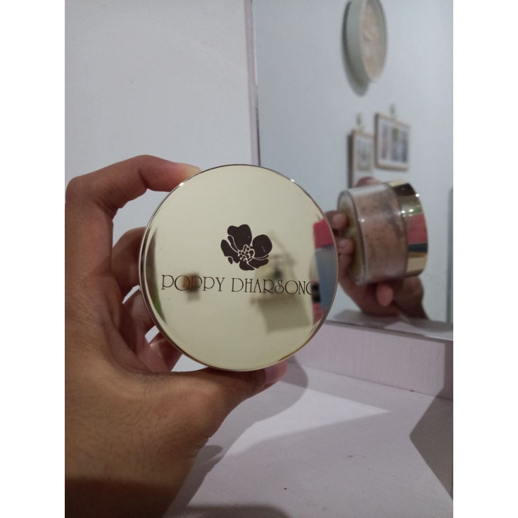 PRELOVED BEDAK POPPY DHARSONO