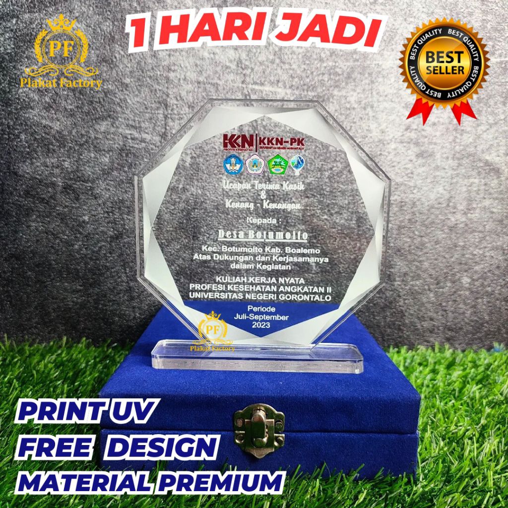 Plakat, Plakat Akrilik Custom, Plakat KKN, Plakat Penghargaan, Jual Plakat Akrilik