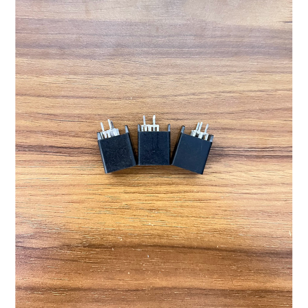 PTC TV 3 pin PTC 3 pin PTC 3 Kaki