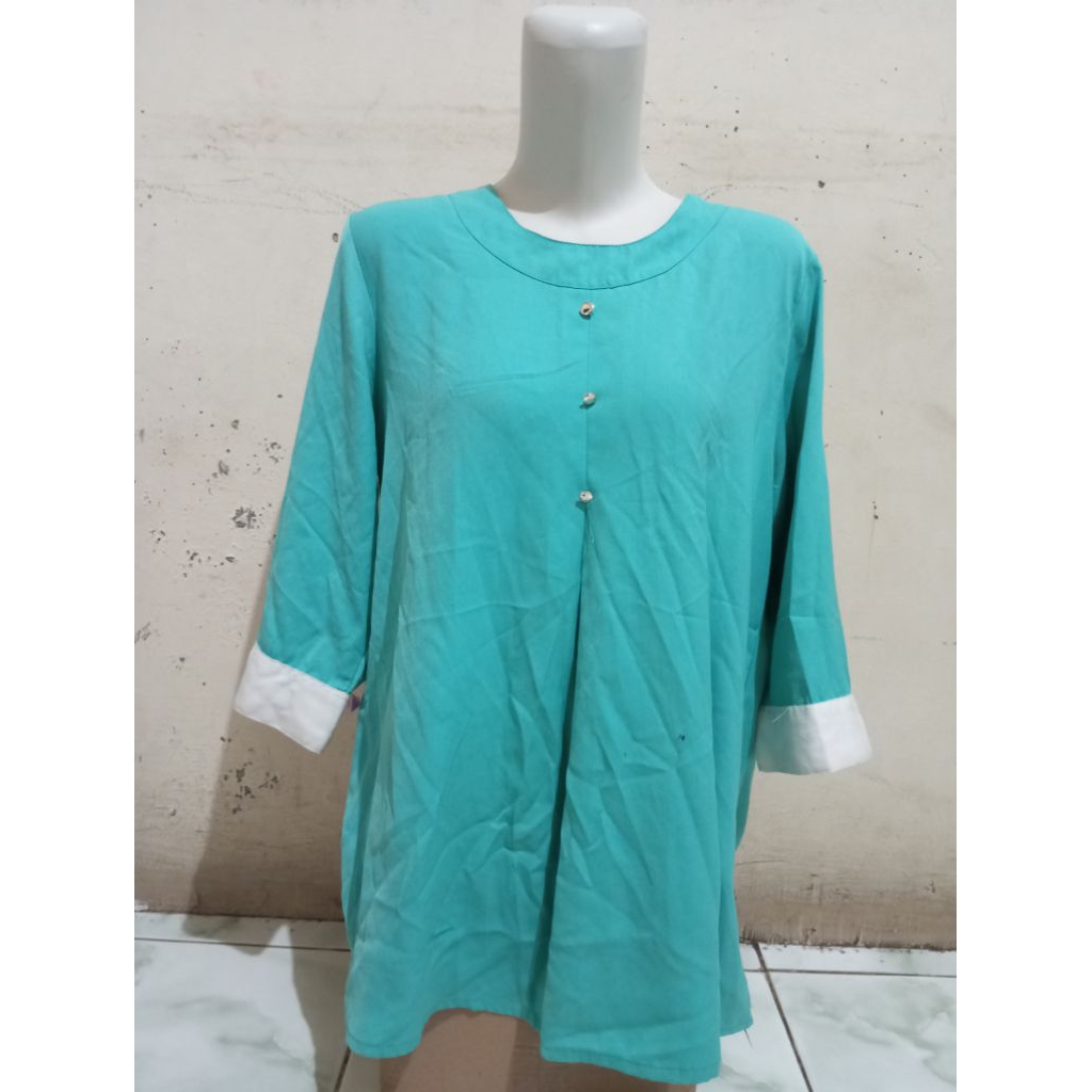 KEMEJA WANITA PRELOVED Merk imaroon