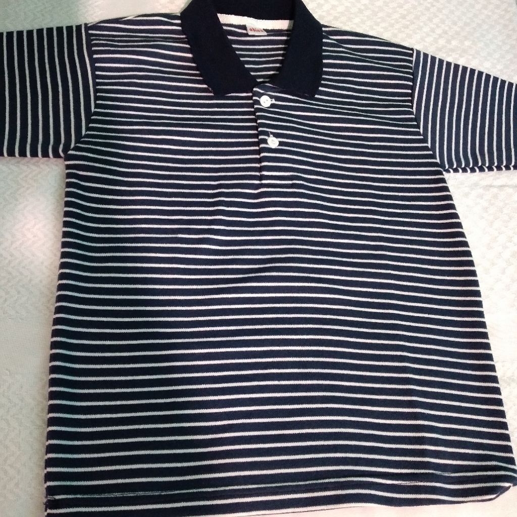 Kaos kerah anak salur