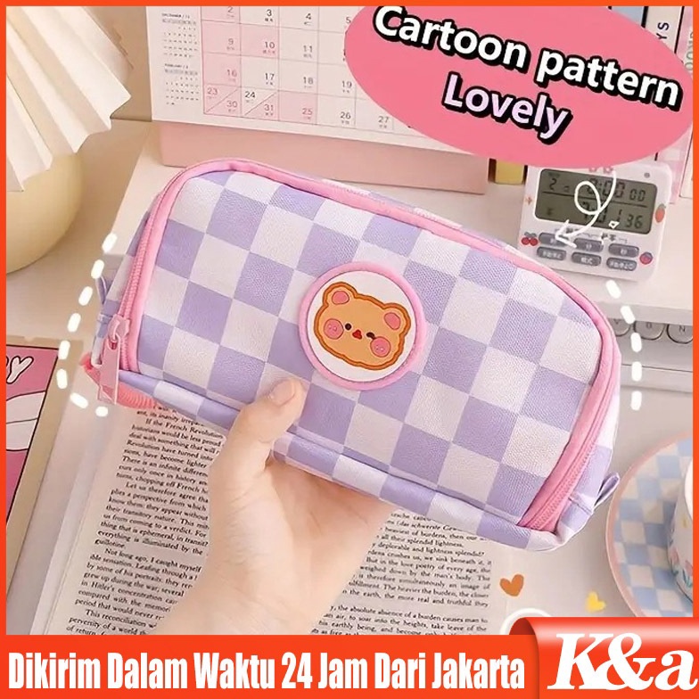 

Proses sekarang Tempat Pensil Motif Kotak Pensil Kartun Beruang Sleting Korea Aesthetic Lucu Import Pencil CasePremiumPlaid Zipper Kompartmen ImutKotak Cute