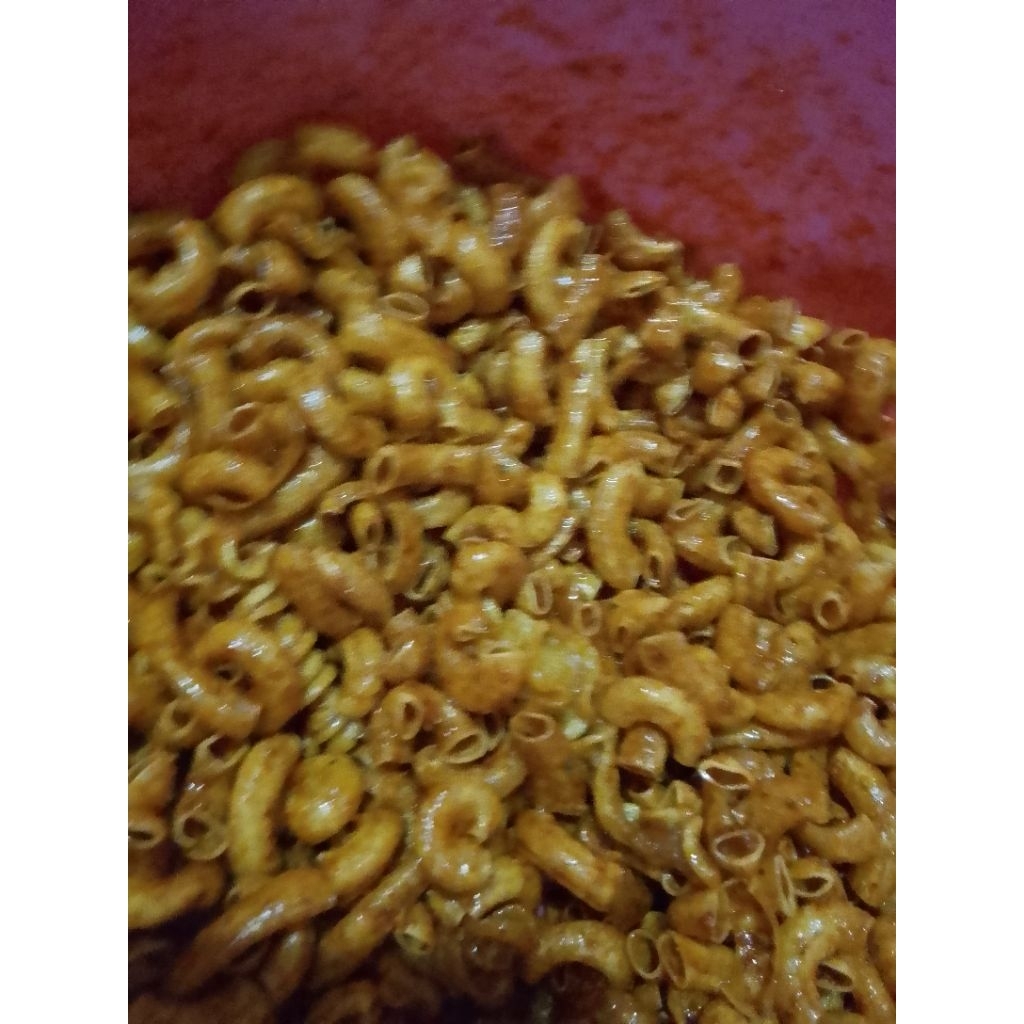 

makaroni pedas cikruh gurih rasa bawang daun jeruk 500 gr