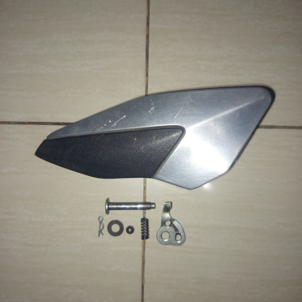 Foot Step PCX 150 - Original (Copotan Motor)