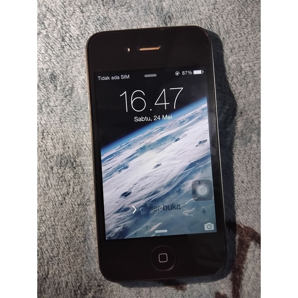 Iphone 4 Second 16GB (Free Case 3D H&M)
