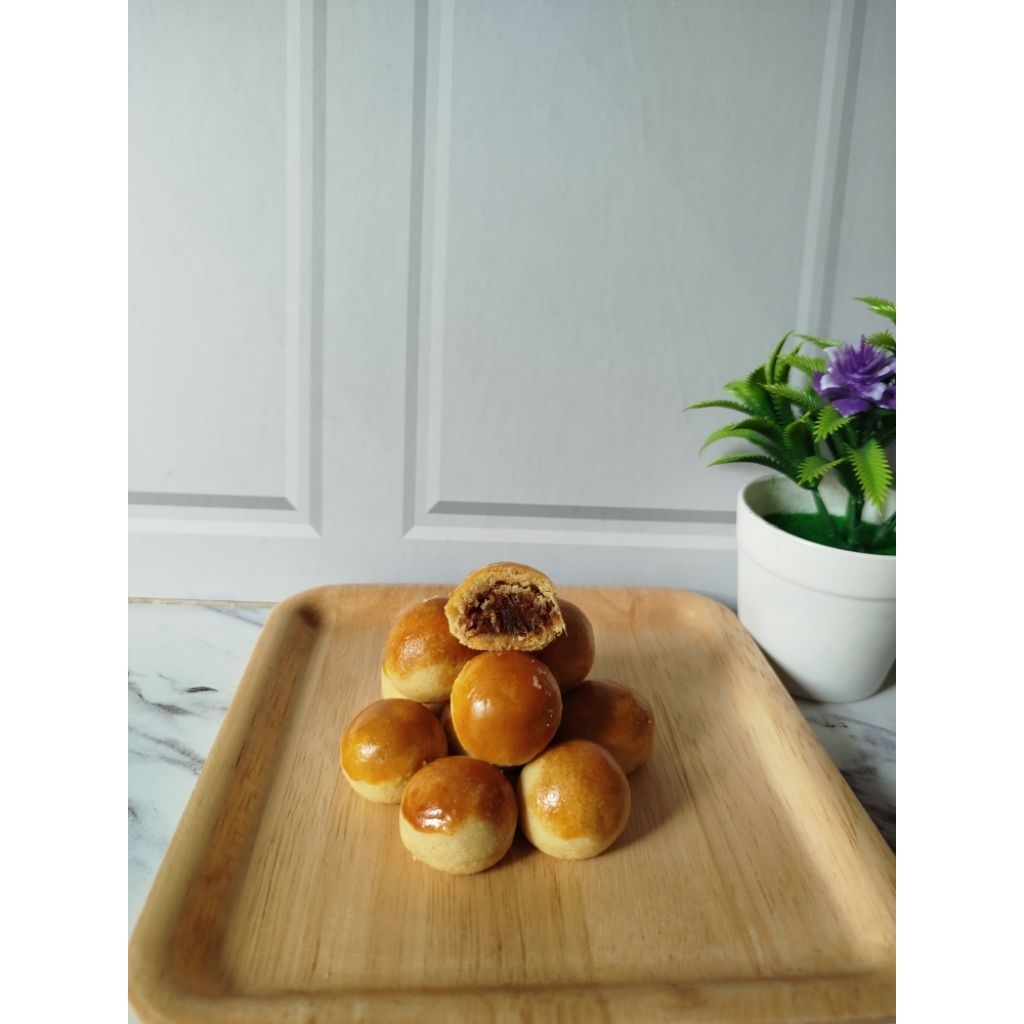 

Nastar Klasik Premium toples 800ml