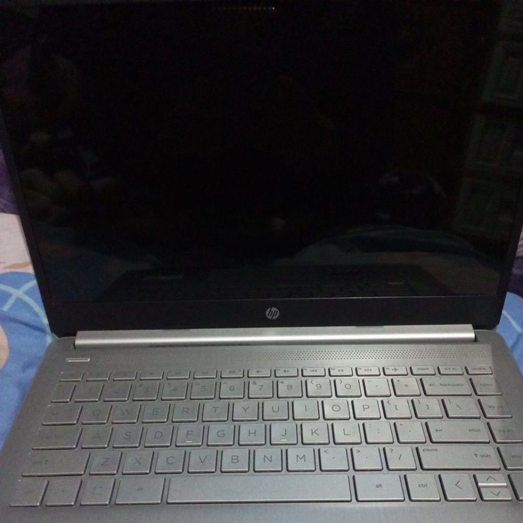 laptop bekas hp