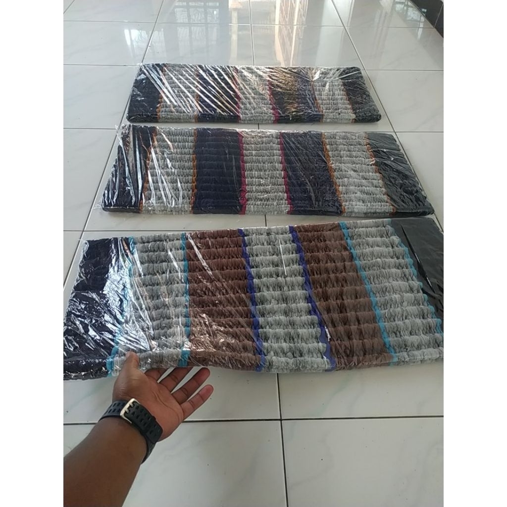 Keset Anyam Besar Keset penjara besar panjang mudah menyerap air