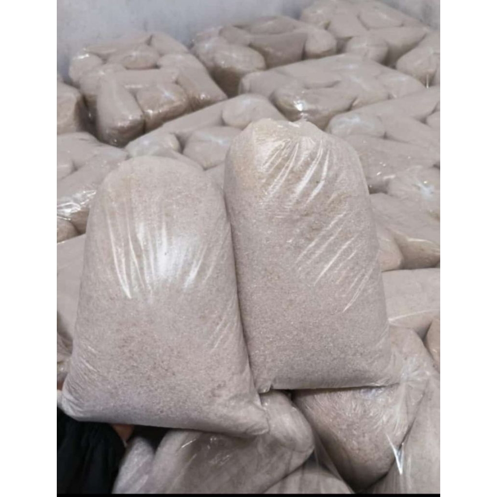 

GULA PASIR MANIS TIMBANGAN 500 GRAM SETENGAHKILO 250 GRAM SEPRAPAT