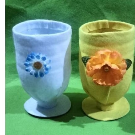 Prakarya Botol bekas Vas Bunga cantik