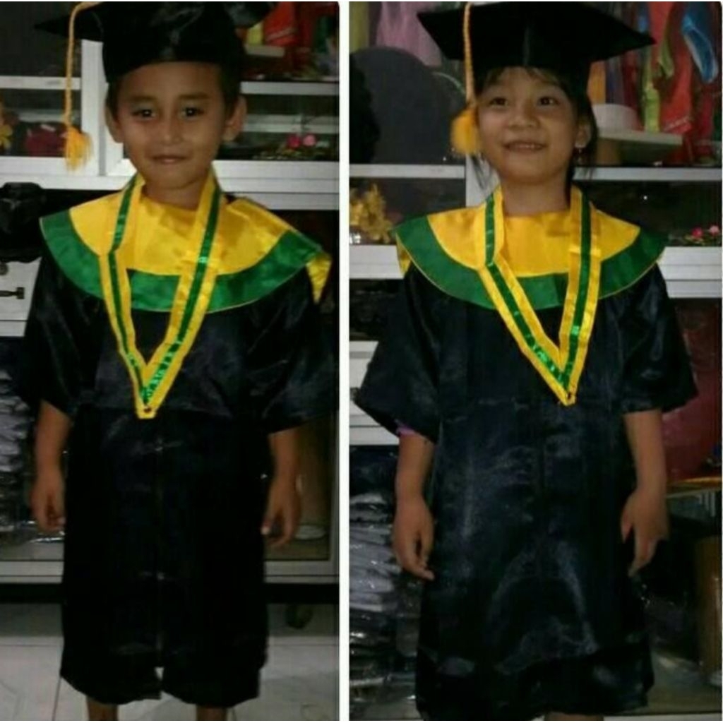 Toga wisuda anak PAUD/TK