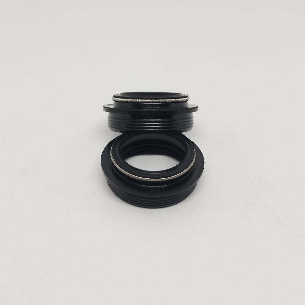 Seal Fork Suntour XCT Stanchion 28mm Shock Sepeda