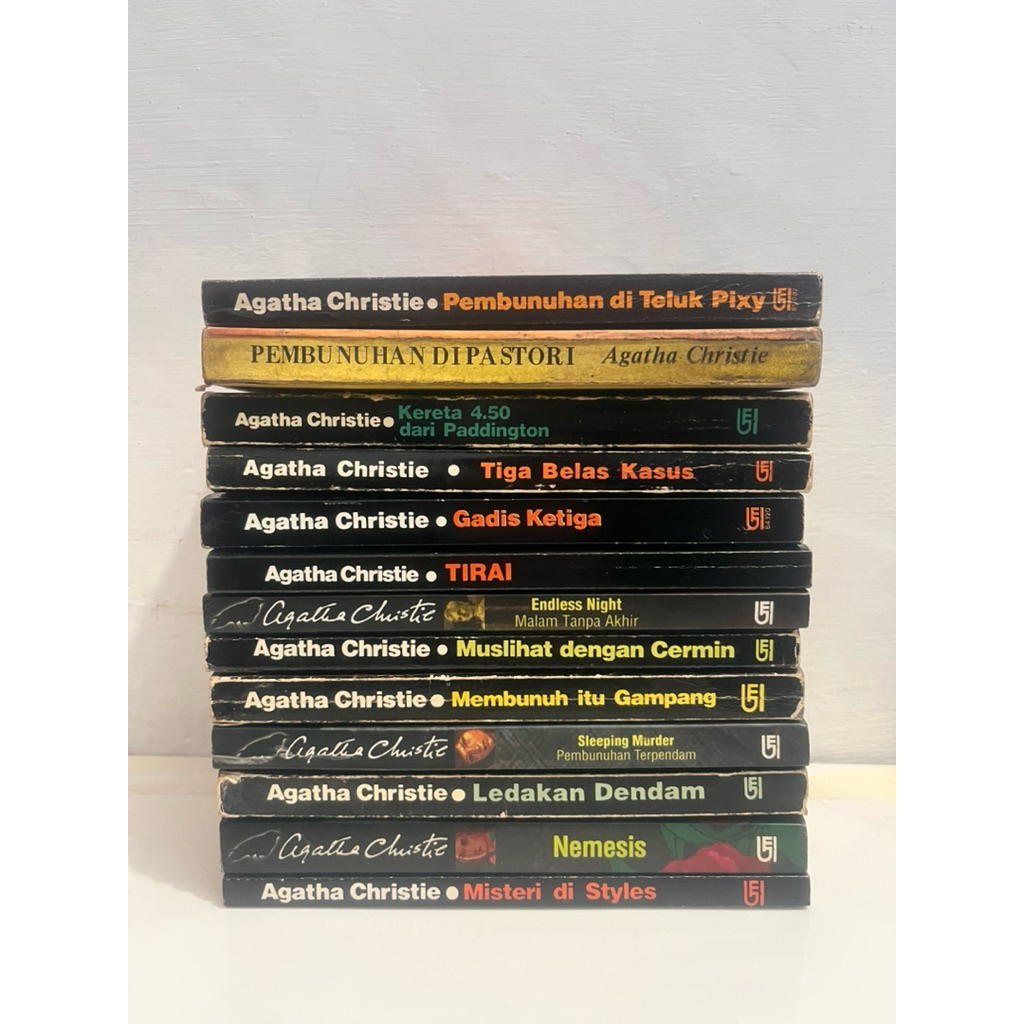 Novel Agatha Christie Cabutan - Novel Misteri Agatha Christie - Novel Bekas Original