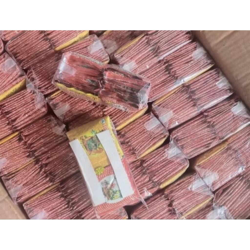 

harga grosir dapat 12pack GS merah (rasa kopi)