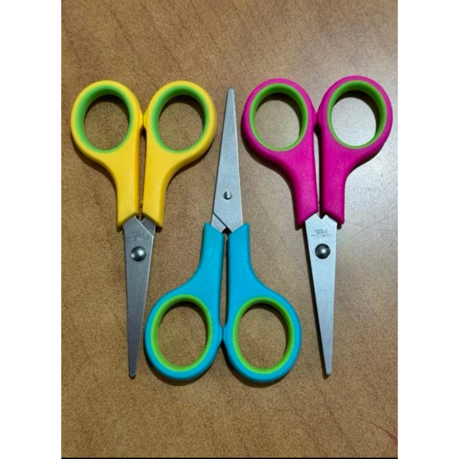 

VHP - 1 PCS Gunting Kecil Murah Lady Pop Karet 4.5"Inch