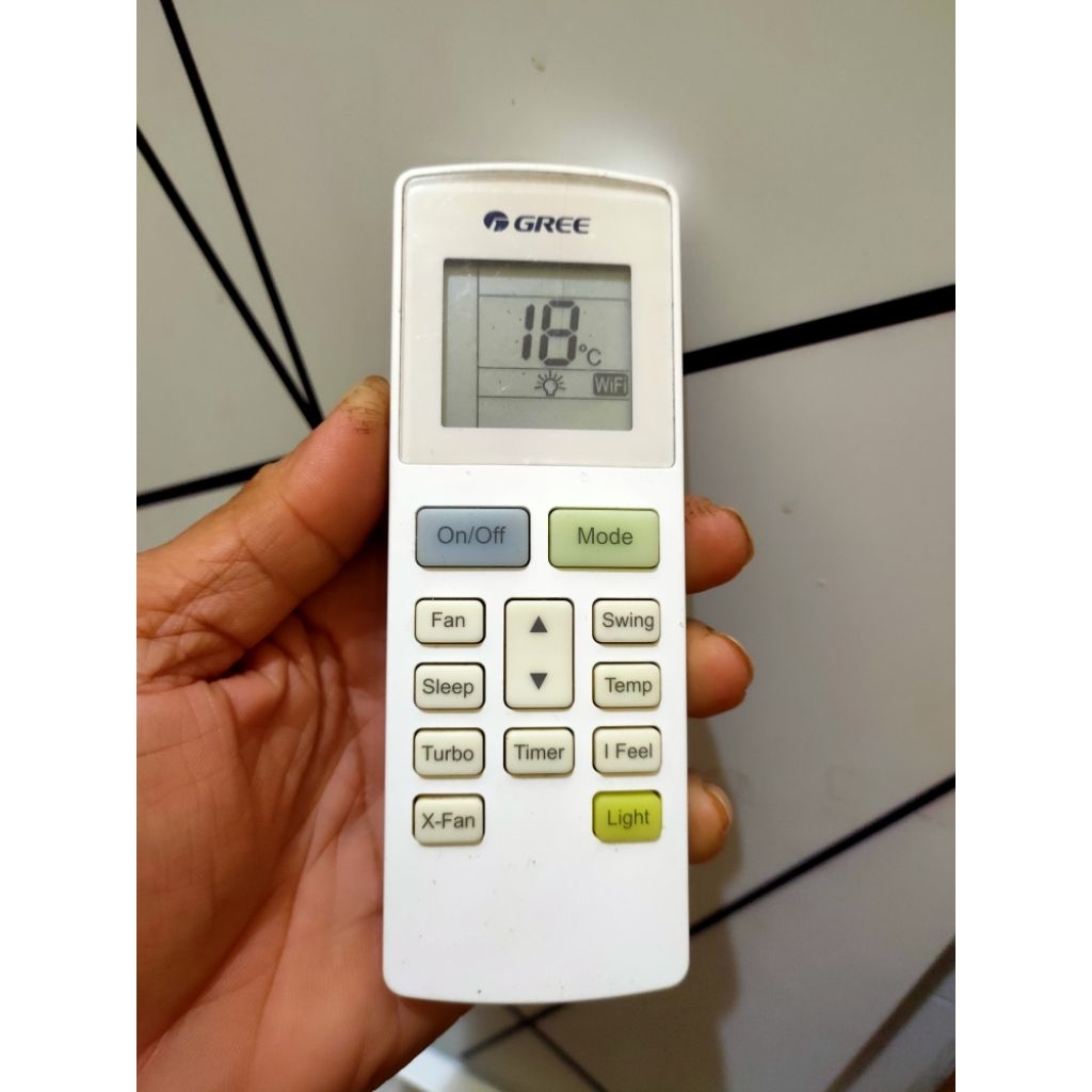 REMOT AC GREE YAW1F INVERTER ORI ASLI BAWAAN PABRIK / TERSEDIA 2 PILIHAN YAITU BEKAS DAN BARU / REMO