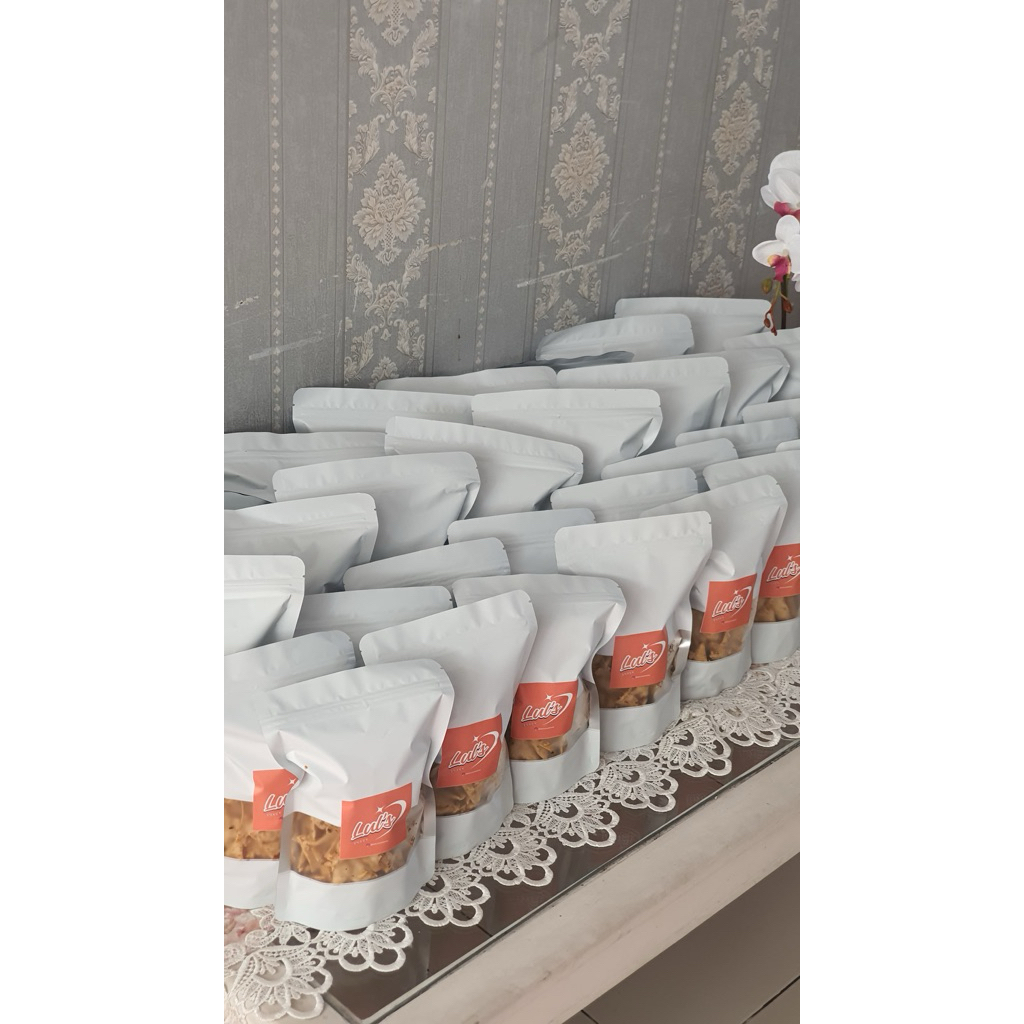 

PANGSIT DAUN JERUK 400 GRAM