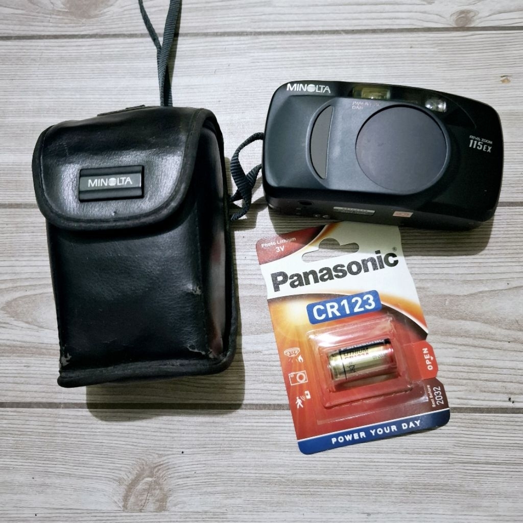 Kamera Analog Minolta Riva Zoom 115 EX