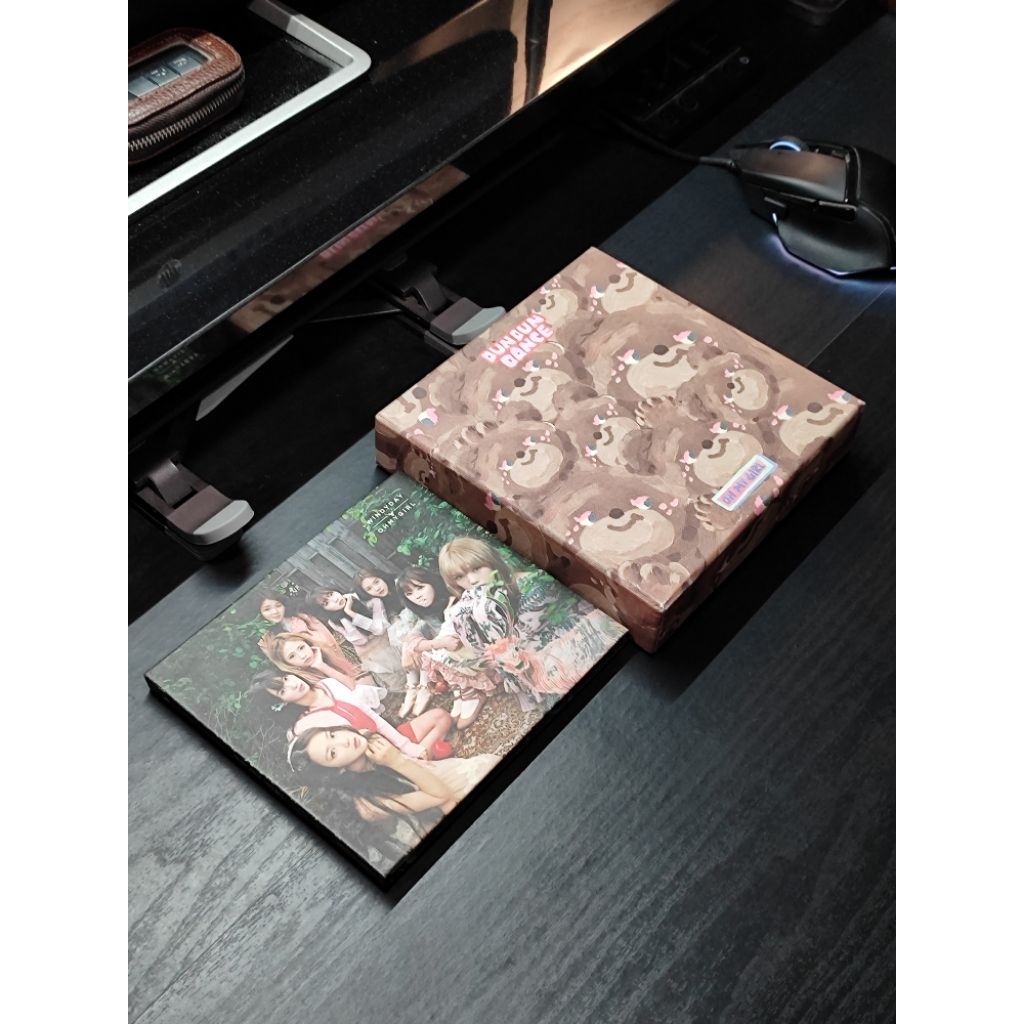 Bundle Album Oh My Girl Dun Dun Dance + Windy Day