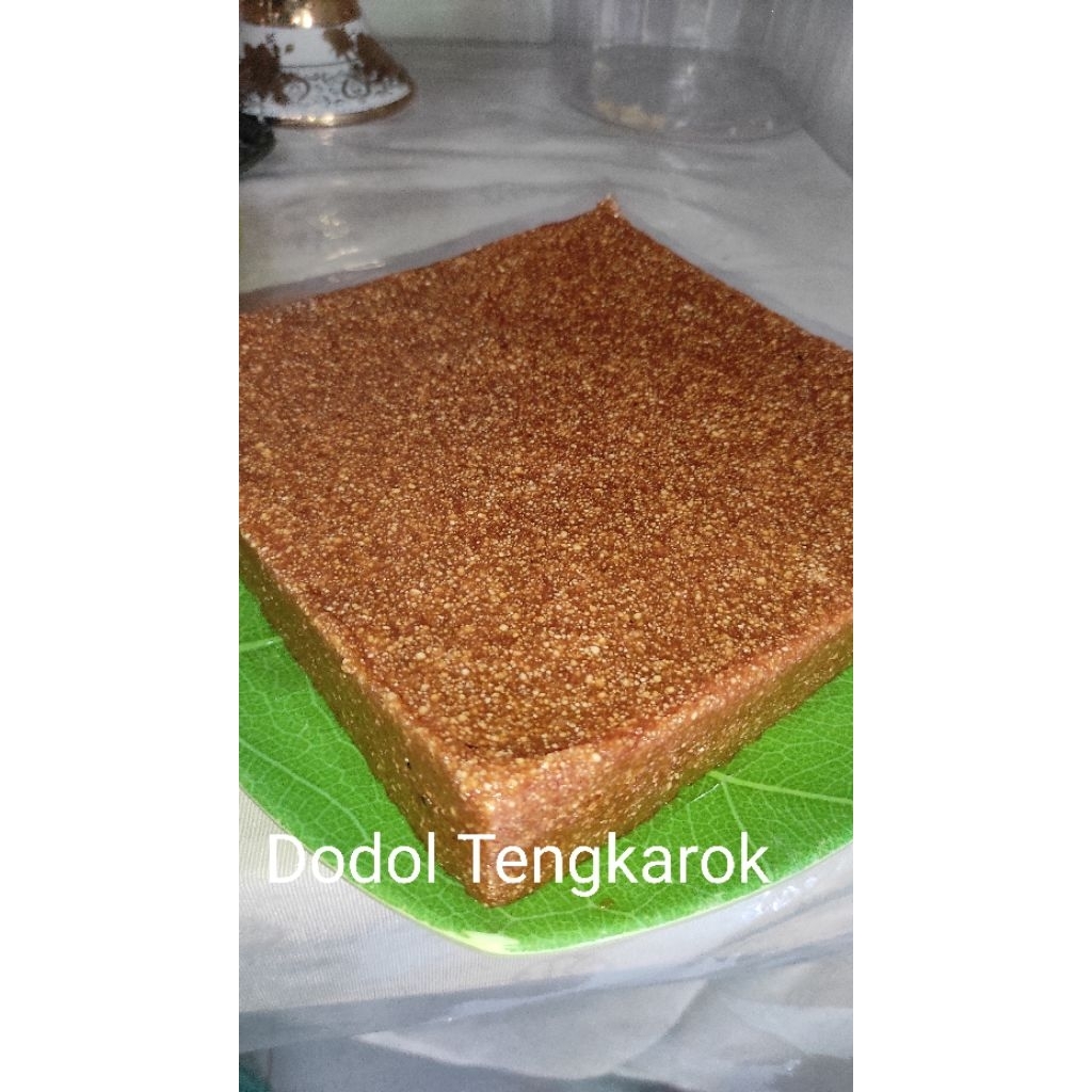 

DODOL TENGKARUK/TENGKAROK 1KG KHAS SINGKAWANG GULA MERAH ASLI