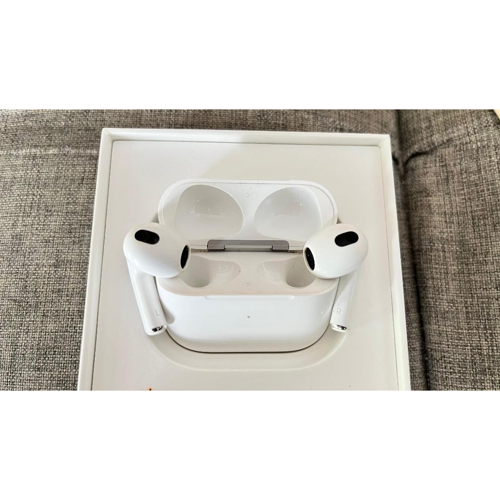 Apple Airpods 3 Airpod 3rd Gen 3 second original - lightning