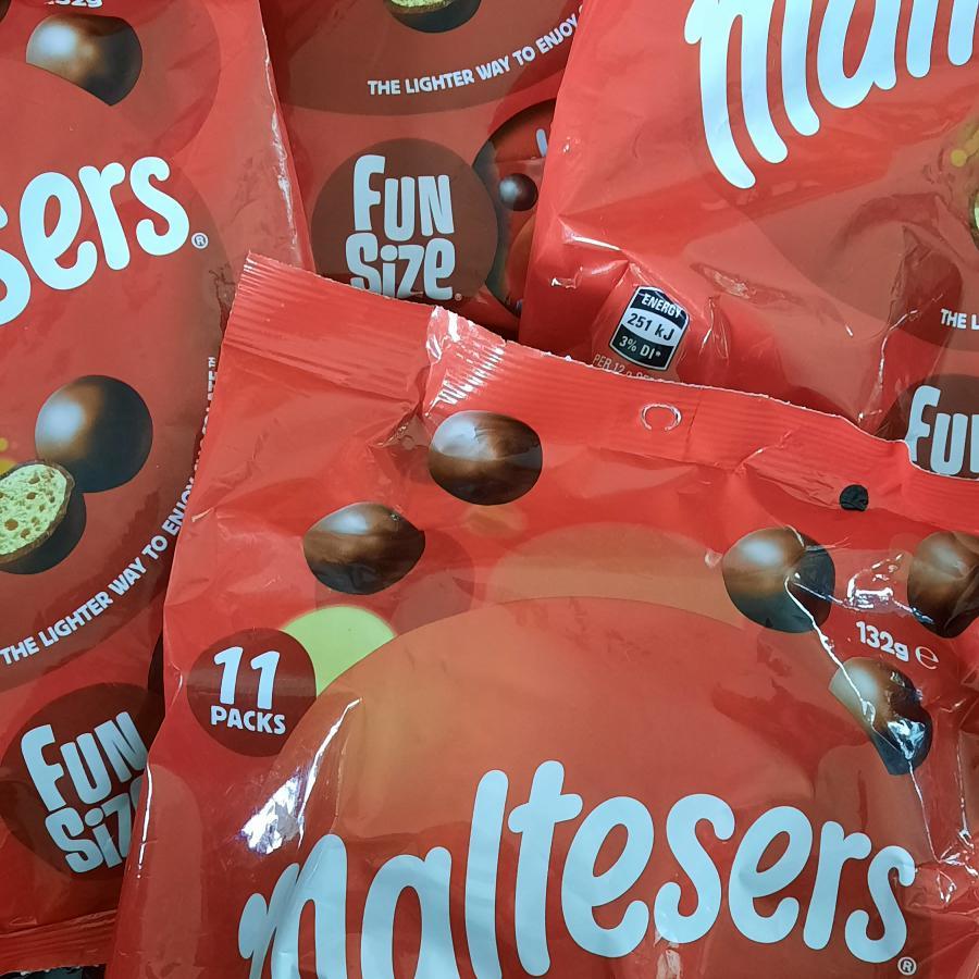 

Sanck Jajan Maltesers Chocolate Milk Share Pack 11 Snack Import Coklat Choco Cemilan Manis