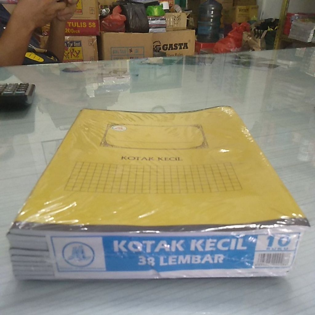 

Buku Kotak Kecil