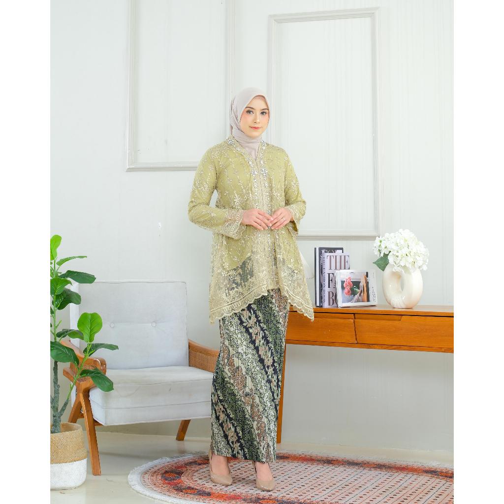 Setelan kebaya jenia blus tile sapto dengan sentuhan payet exclusive / Baju kebaya modern terkini bu
