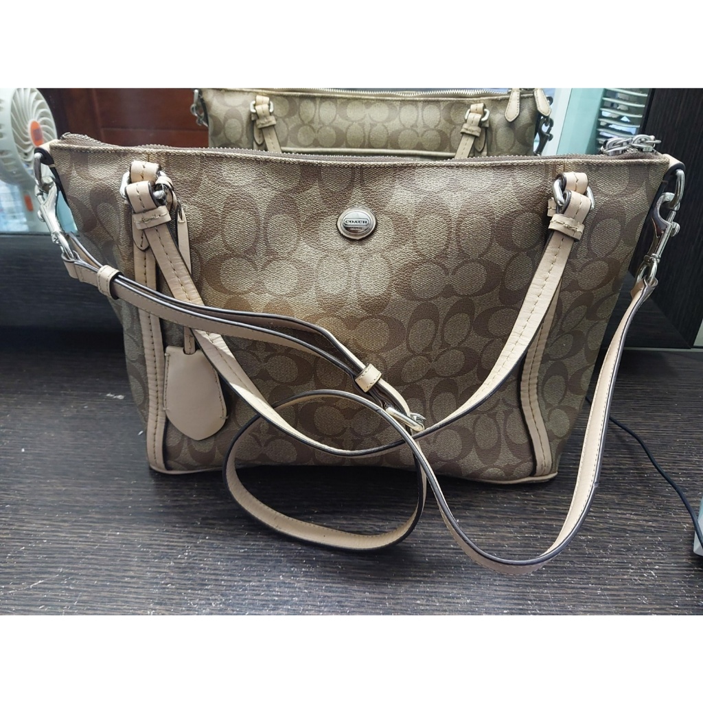 TOTE BAG COACH F28366 ORIGINAL GENUINE PRELOVED Tas Selempang 2WAY Signature Beige Charm Wanita