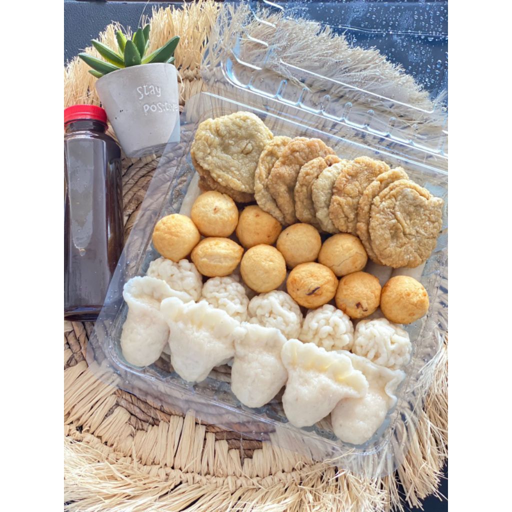 

Pempek Ikan Tenggiri Varian Campur (50pcs)