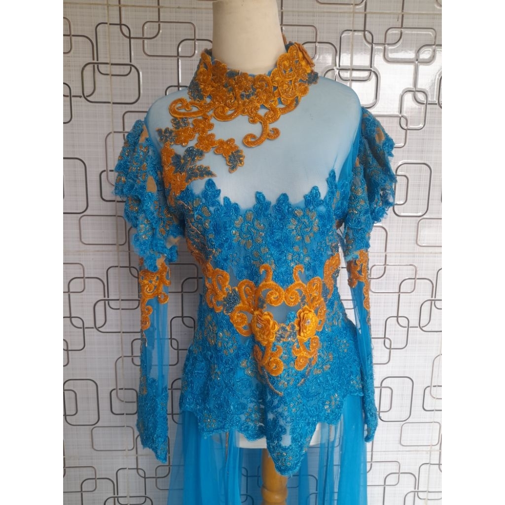 Preloved Kebaya Pengantin Biru