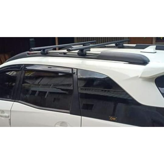 Crossbar Rhino Merk Sunrise (Jepit Roofrail)