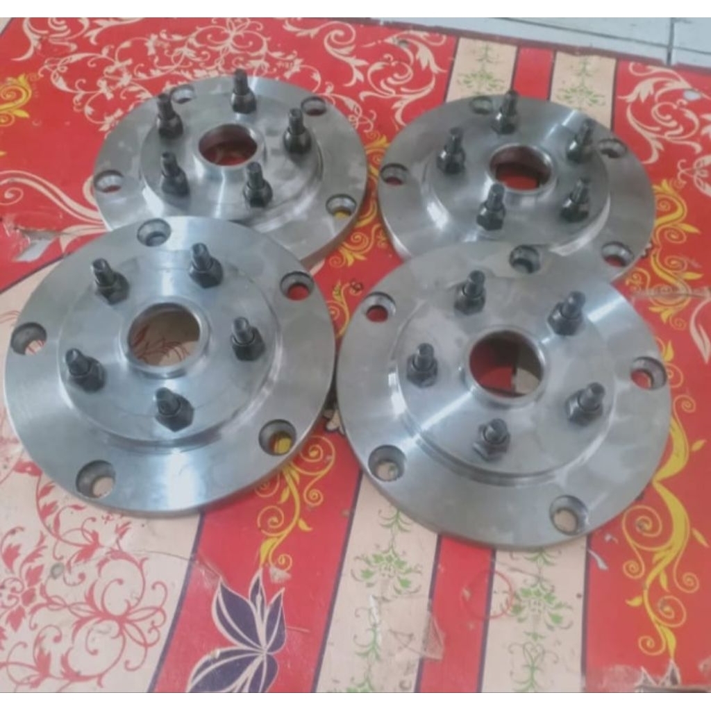 adaptor velg 2 cm : VW SAFARI / KODOK BEETLE pcd 5×205 ke 5×114 ( 2 pcs )