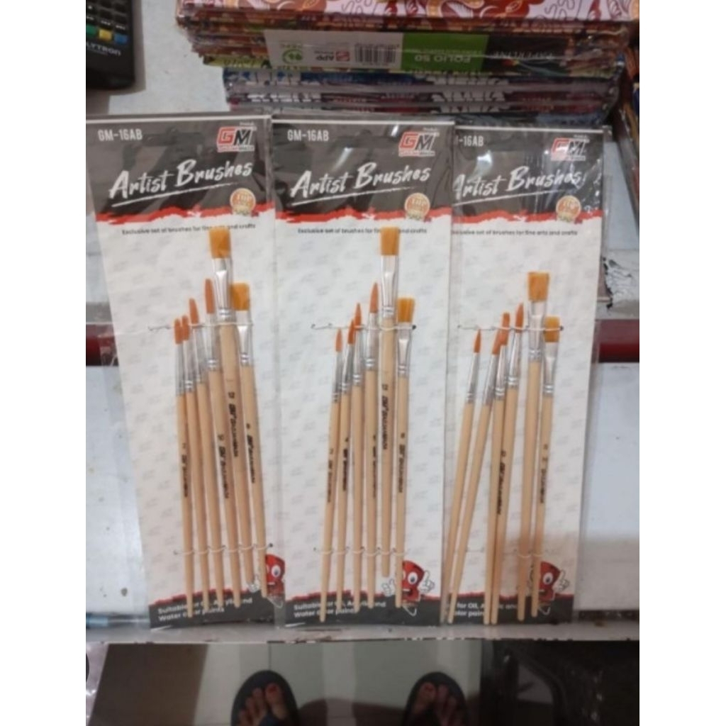 

Kuas lukis merk GM 1 set isi 6