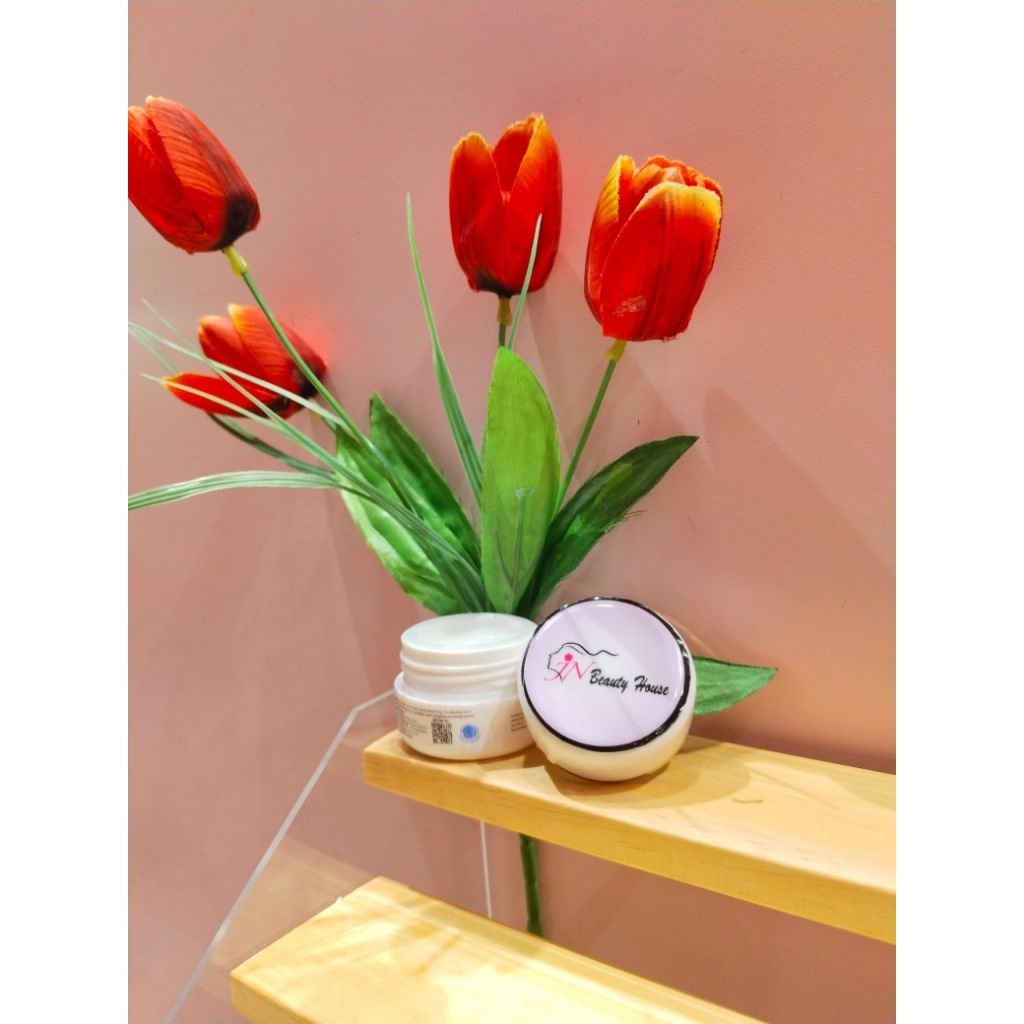 Moisturizer by JN Beauty House