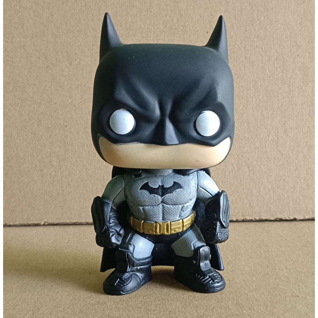 MAINAN ACTION FIGURE DC BATMAN