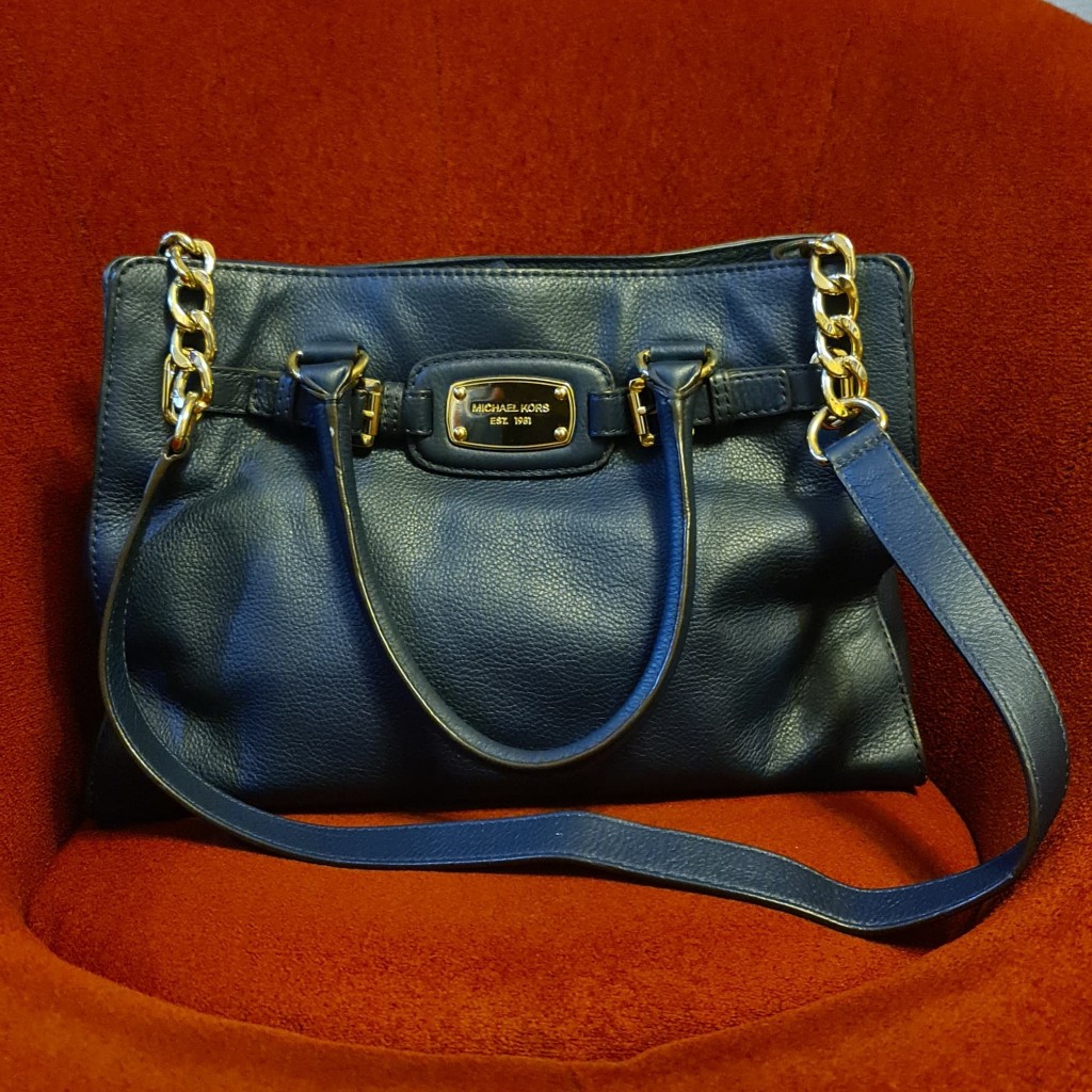 MICHAEL KORS HAMILTON ORIGINAL GENUINE NAVY BLUE PRELOVED Tote Bag Wanita