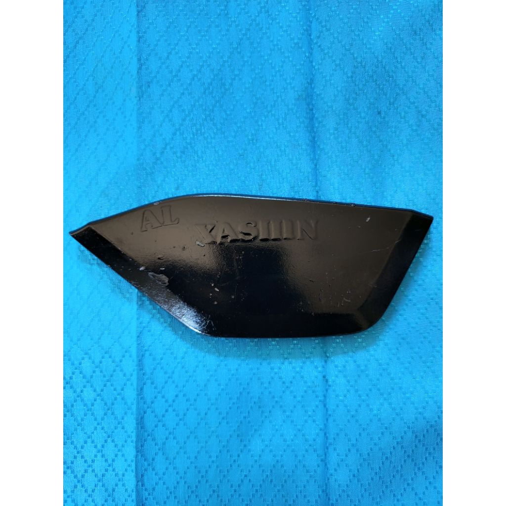 cover tutup aki Revo / sambungan bodi absolute Revo fit karbu original