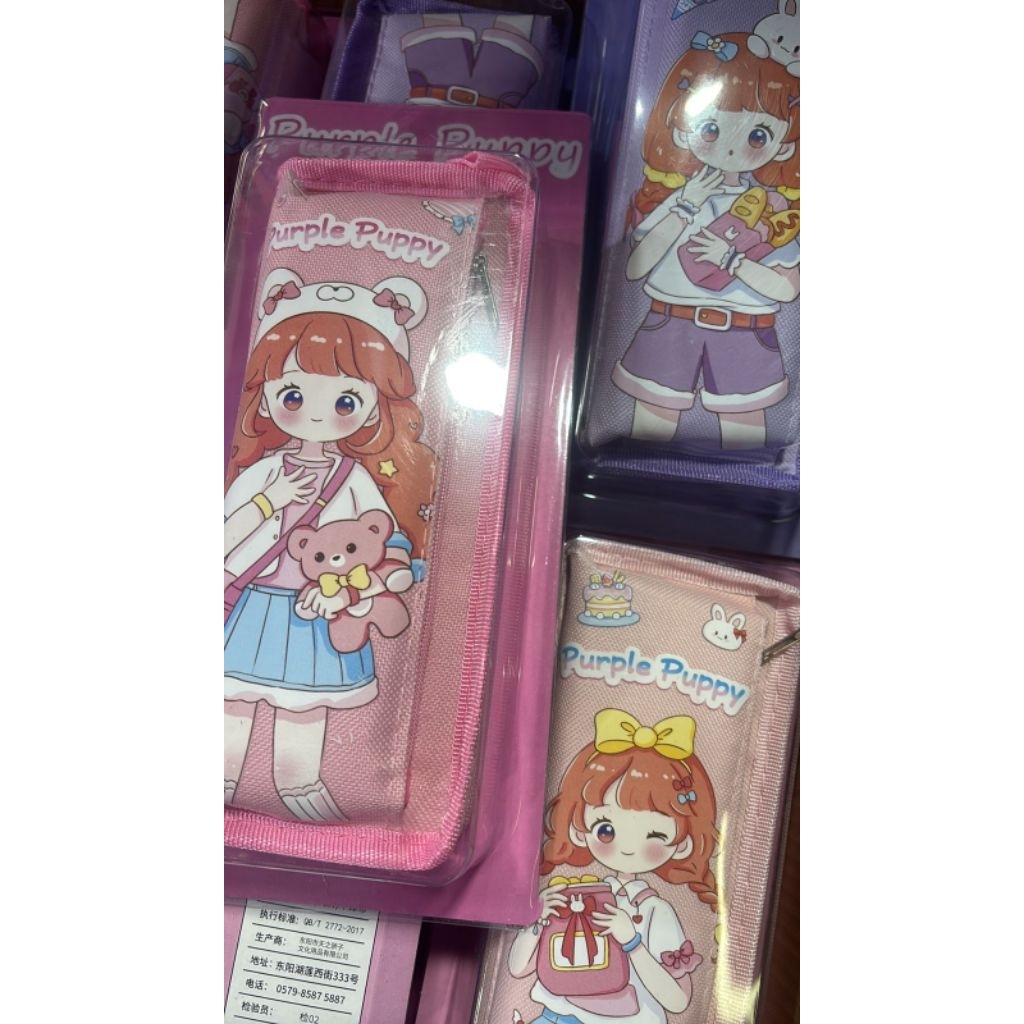 

1 LUSIN KOTAK PENSIL SANRIO 2 RESLETING ISI 12